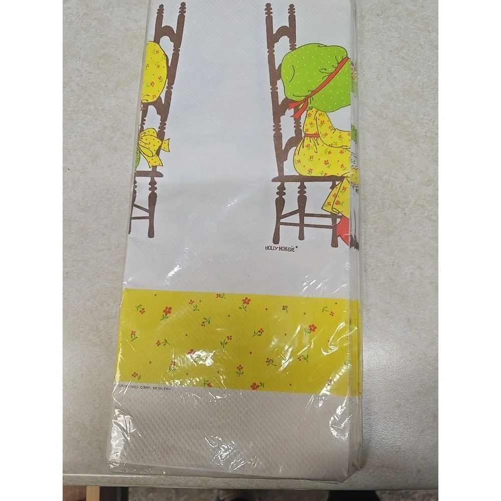 NEW Vtg 1970s American Greetings Holly Hobbie Crepe Paper Tablecloth 59